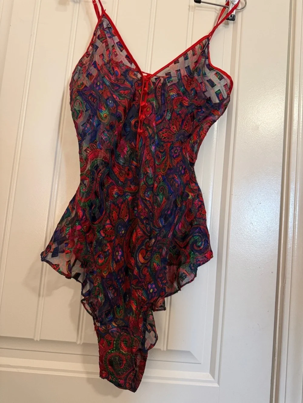 Victoria's Secret Sheer Paisley Teddy Red-Multicolor Print Vintage Sz Med - Picture 2 of 15
